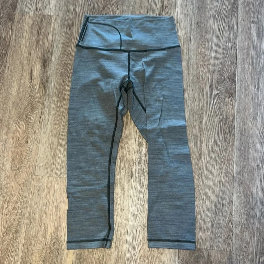Lululemon Wunder Under HR Tight Size 6 Space Sage Dark Olive